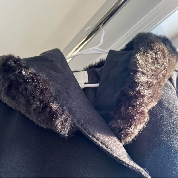 NWOT H&M women black coat with furr, Size XS - Picture 7 of 12